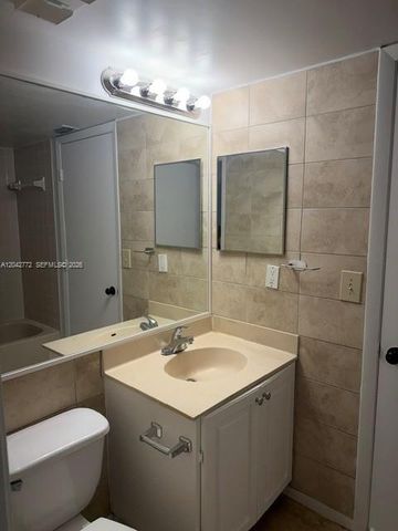 5721 Riverside Dr 103B5, Coral Springs, FL 33067