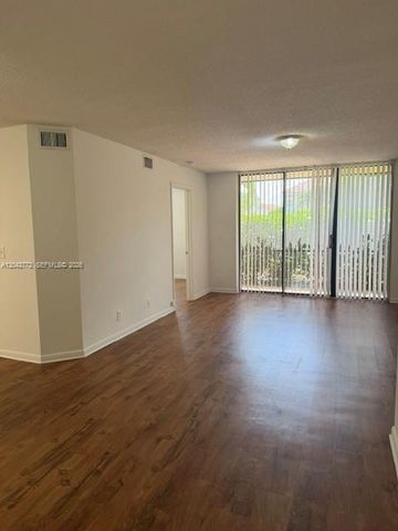 5721 Riverside Dr 103B5, Coral Springs, FL 33067
