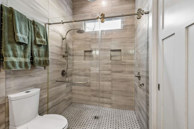 303 W Alamo Street, Brenham, TX 77833