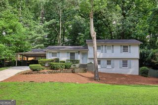 90 Bonnie Lane NE, Sandy Springs, GA 30328