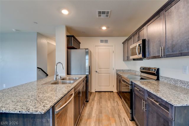 7030 Spicy Merlot Street, North Las Vegas, NV 89086