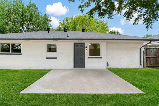 13619 Elm Court, Sugar Land, TX 77498
