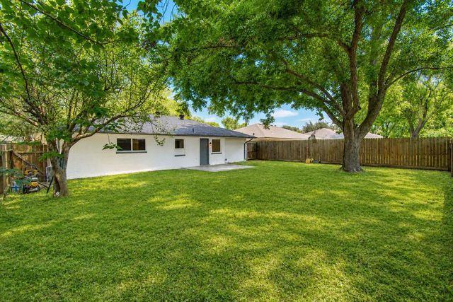 13619 Elm Court, Sugar Land, TX 77498