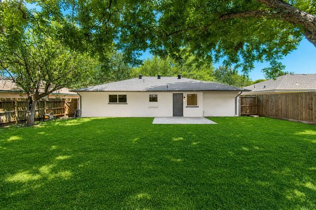 13619 Elm Court, Sugar Land, TX 77498