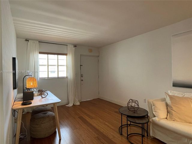 221 Meridian Ave 410, Miami Beach, FL 33139