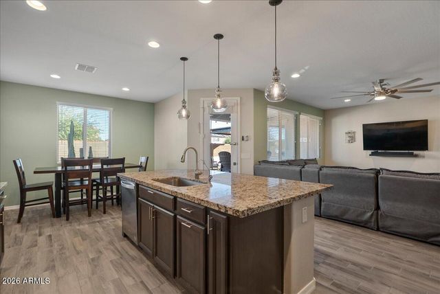 18823 W MARSHALL Avenue, Litchfield Park, AZ 85340