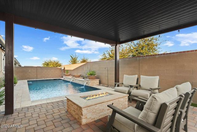 18823 W MARSHALL Avenue, Litchfield Park, AZ 85340