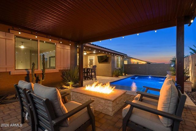 18823 W MARSHALL Avenue, Litchfield Park, AZ 85340