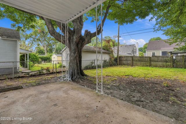 4210 Norbourne Blvd, Louisville, KY 40207