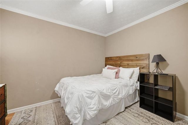 717 Jamie Way NE, Woodstock, GA 30188