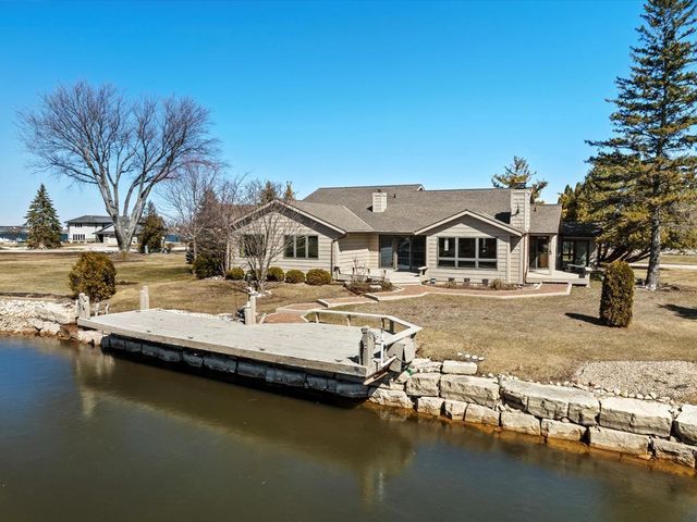 535 E VINE COURT, Sturgeon Bay, WI 54235