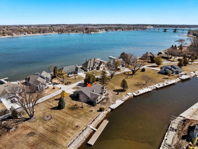 535 E VINE COURT, Sturgeon Bay, WI 54235