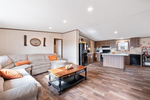 114 Blue Quail ST, Dale, TX 78616