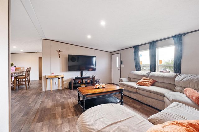 114 Blue Quail ST, Dale, TX 78616