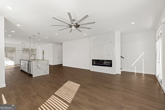 1096 Glen Opal Drive, Decatur, GA 30032