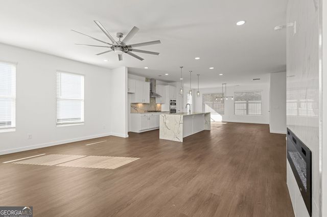 1096 Glen Opal Drive, Decatur, GA 30032