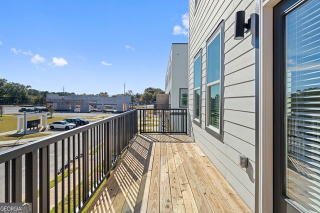 1096 Glen Opal Drive, Decatur, GA 30032