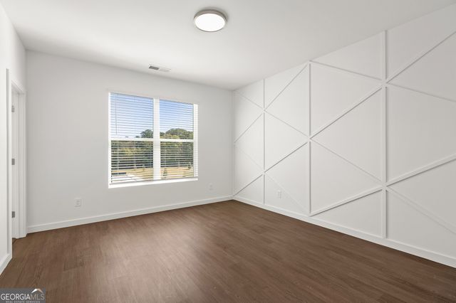 1096 Glen Opal Drive, Decatur, GA 30032