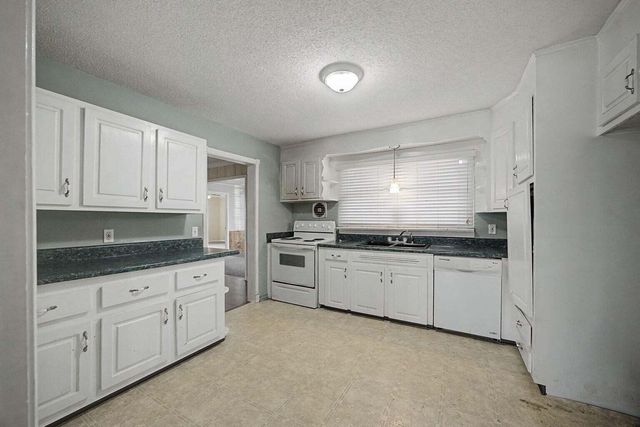 903 Sunny Dell Circle, Chattanooga, TN 37412