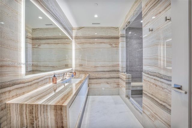17901 Collins Ave 2404, Sunny Isles Beach, FL 33160