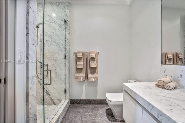 17901 Collins Ave 2404, Sunny Isles Beach, FL 33160