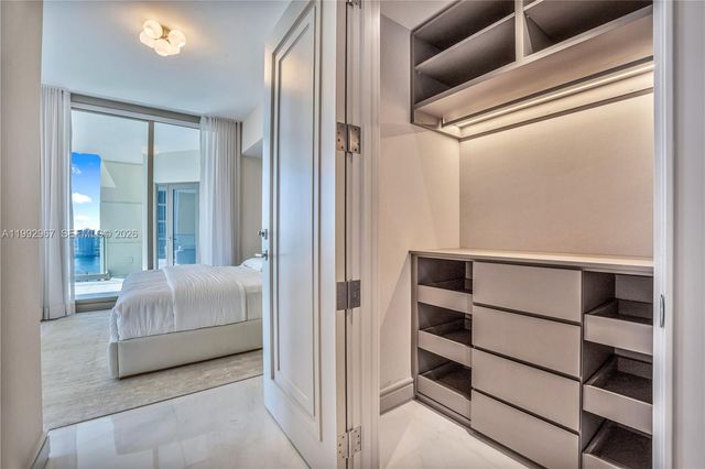 17901 Collins Ave 2404, Sunny Isles Beach, FL 33160