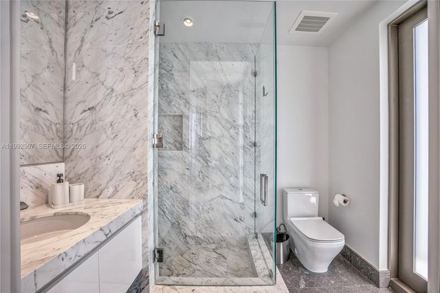 17901 Collins Ave 2404, Sunny Isles Beach, FL 33160