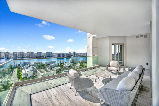17901 Collins Ave 2404, Sunny Isles Beach, FL 33160