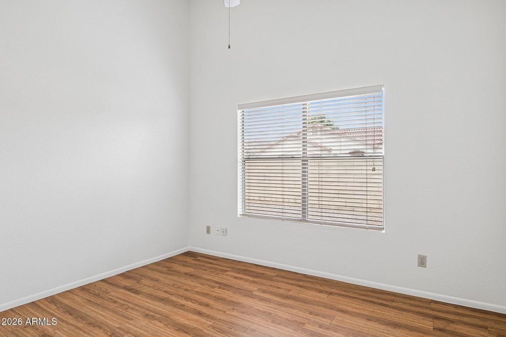 Image 22 of property listing at 12802 S 40TH Place, Phoenix, AZ 85044