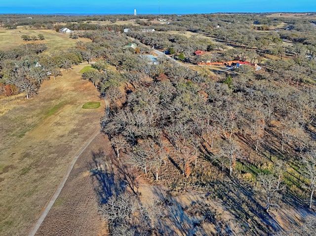 103 Diamond Oaks Drive, Nocona, TX 76255