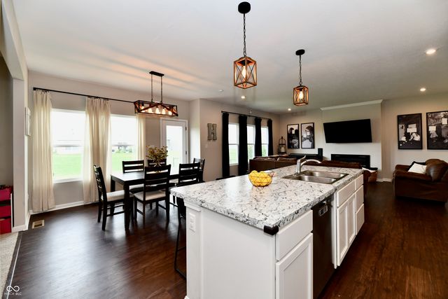 3736 Highgate Court, Indianapolis, IN 46237