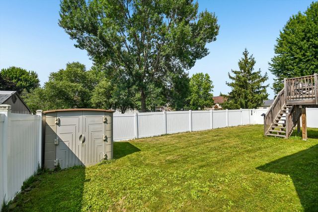 905 Walnut Street, Farmington, MN 55024