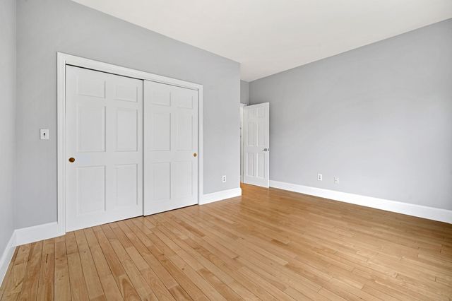 314 Islington St Apt 3, Portsmouth, NH 03801