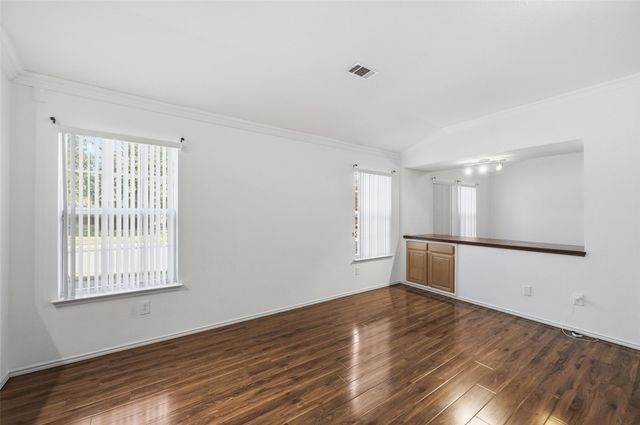 309 Moonlight Drive, Euless, TX 76039