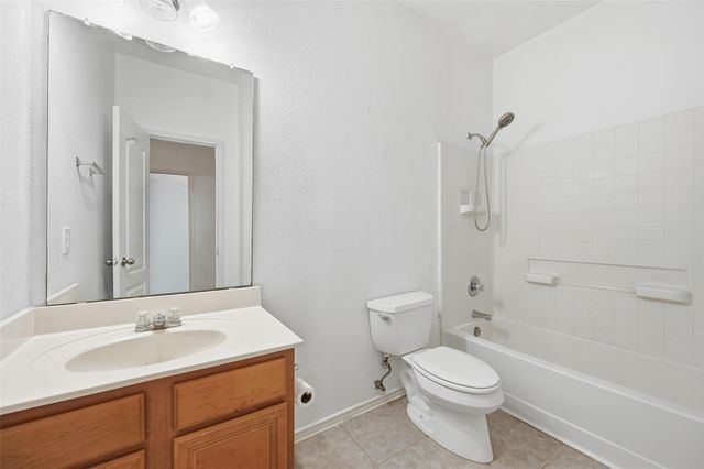 309 Moonlight Drive, Euless, TX 76039