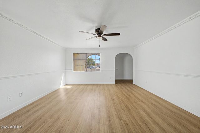 6142 W CYPRESS Street, Phoenix, AZ 85035