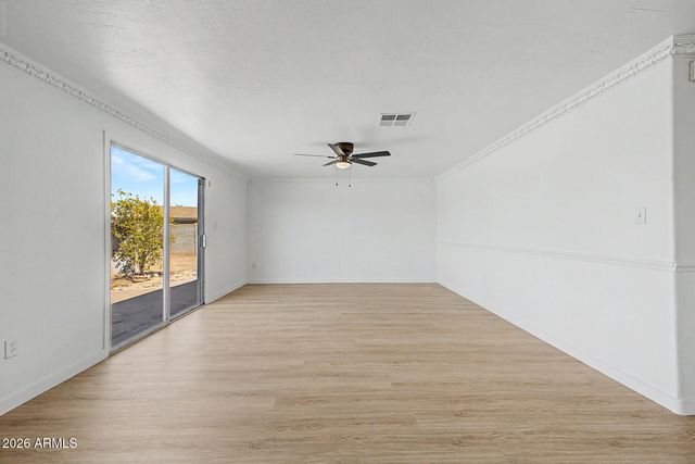 6142 W CYPRESS Street, Phoenix, AZ 85035