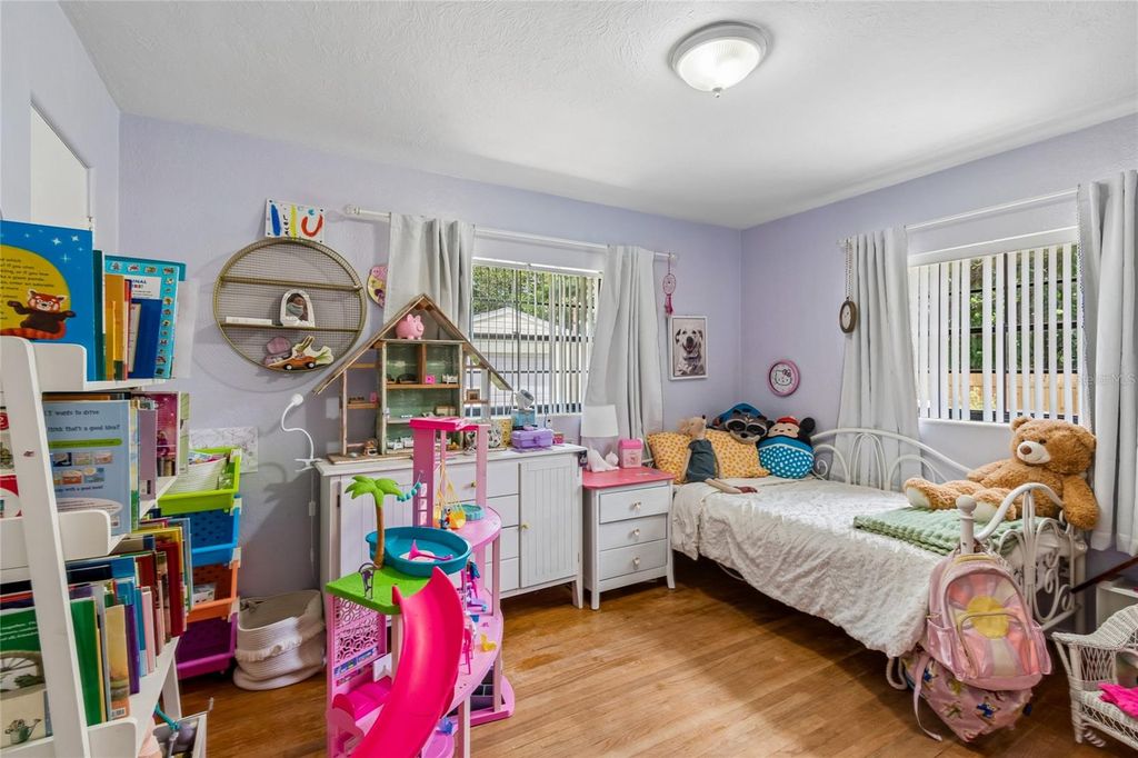Image 19 of property listing at 3742 MARTIN STREET, Orlando, FL 32806