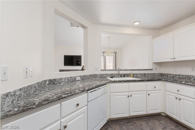 27 Belle La Blanc Avenue, Las Vegas, NV 89123