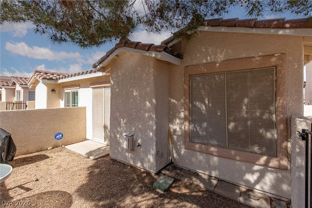 27 Belle La Blanc Avenue, Las Vegas, NV 89123