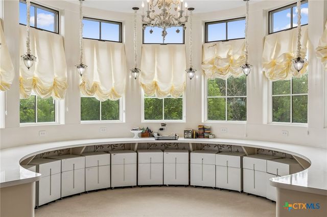 999 Schwarzlose Road, New Braunfels, TX 78130