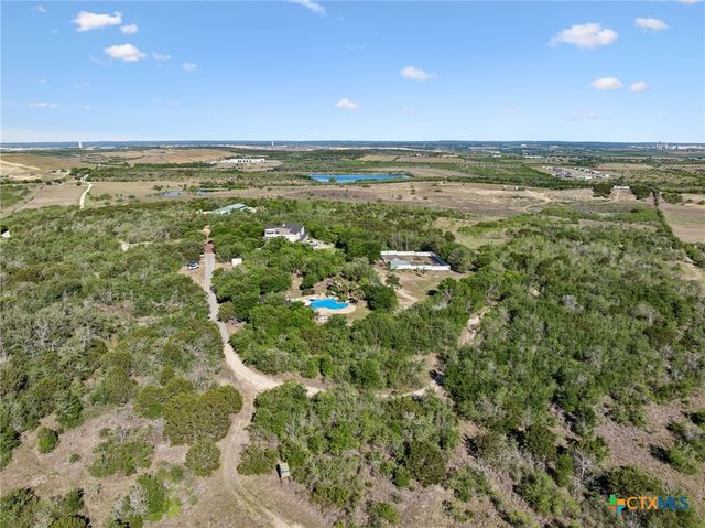 999 Schwarzlose Road, New Braunfels, TX 78130