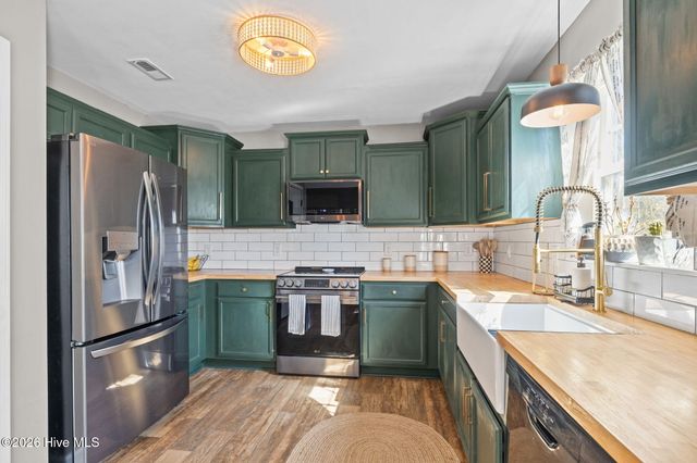 119 Sonia Drive, Hubert, NC 28539