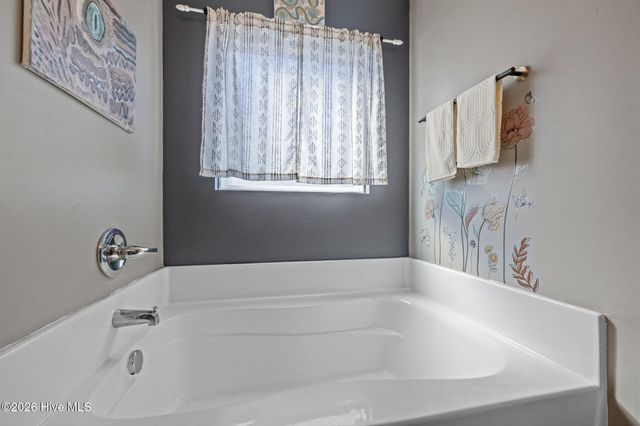 119 Sonia Drive, Hubert, NC 28539