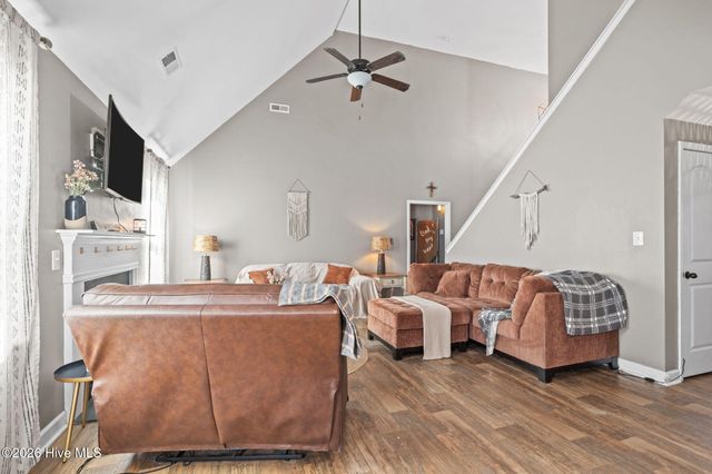 119 Sonia Drive, Hubert, NC 28539