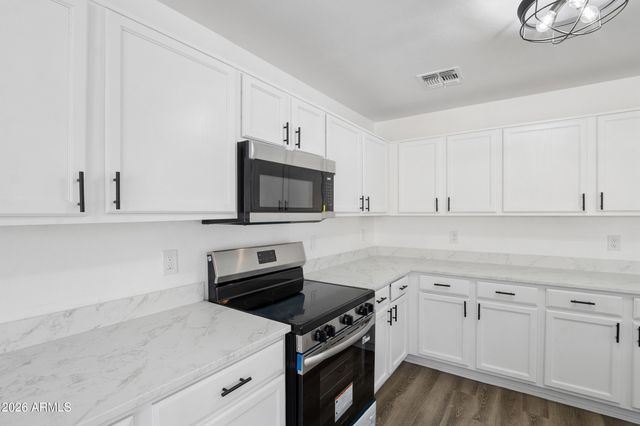 21996 W SOLANO Drive, Buckeye, AZ 85326