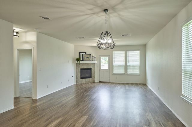 2214 Timberland Country Court, Conroe, TX 77304