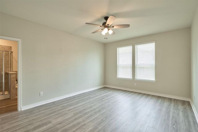 2214 Timberland Country Court, Conroe, TX 77304