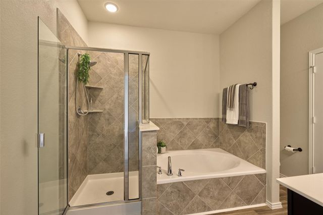 2214 Timberland Country Court, Conroe, TX 77304