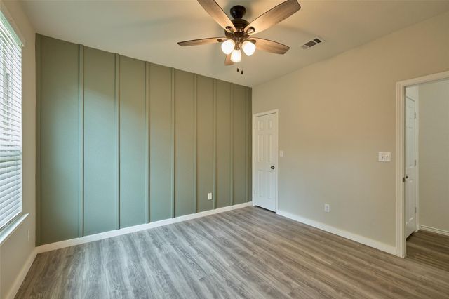 2214 Timberland Country Court, Conroe, TX 77304